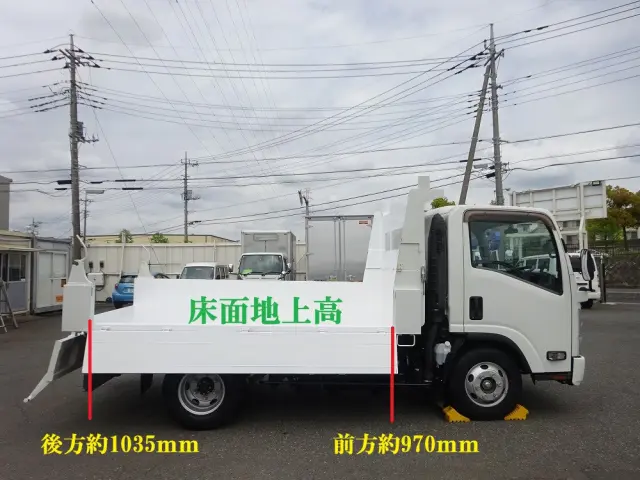 いすゞ エルフ 2PG-NPR88YN(2WD)の写真15