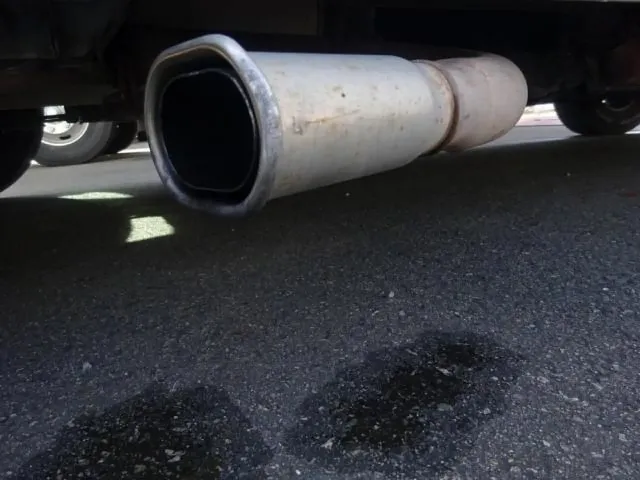 トヨタ ハイエース CBF-TRH226S(4WD)の写真43