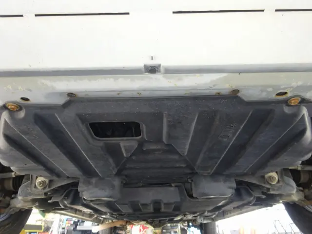 トヨタ ハイエース CBF-TRH226S(4WD)の写真29