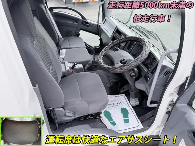 いすゞ フォワード 2RG-FTR90U2(2WD)の写真4