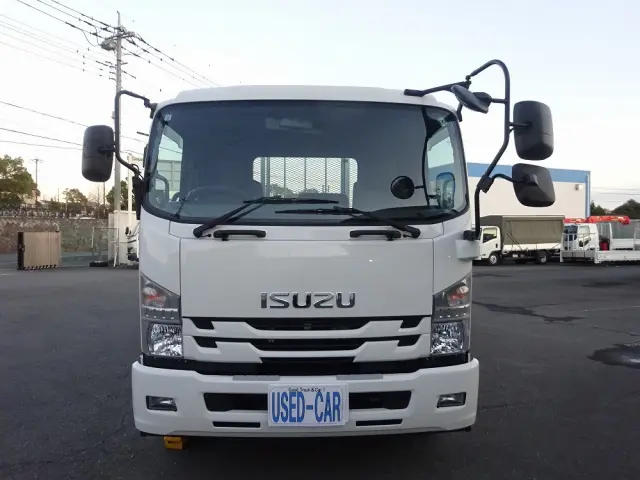 いすゞ フォワード 2RG-FTR90U2(2WD)の写真7