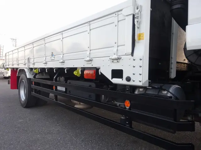 いすゞ フォワード 2RG-FTR90U2(2WD)の写真18