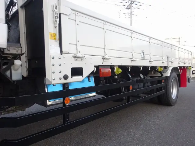 いすゞ フォワード 2RG-FTR90U2(2WD)の写真19