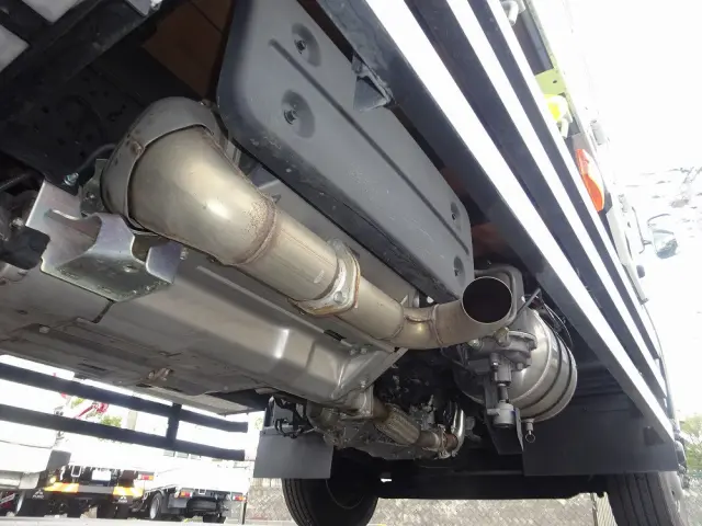 いすゞ フォワード 2RG-FTR90U2(2WD)の写真22