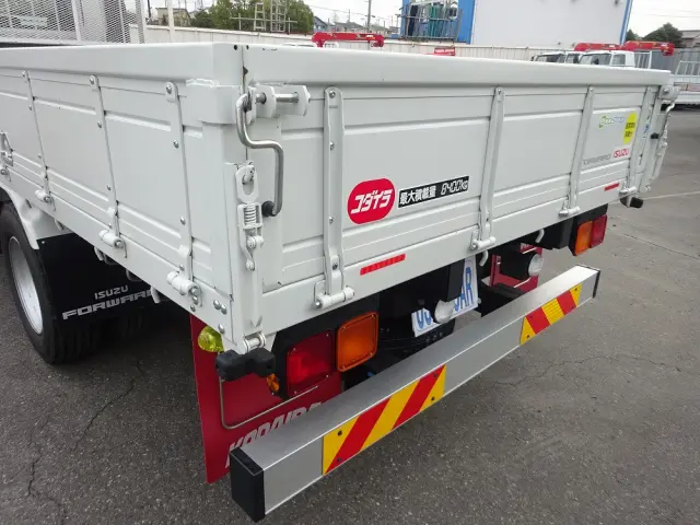 いすゞ フォワード 2RG-FTR90U2(2WD)の写真41