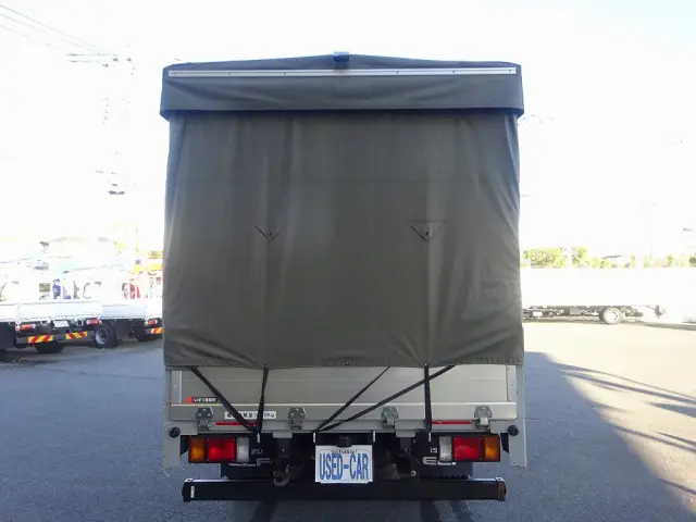 いすゞ エルフ 2RG-NMR88AR(2WD)の写真3