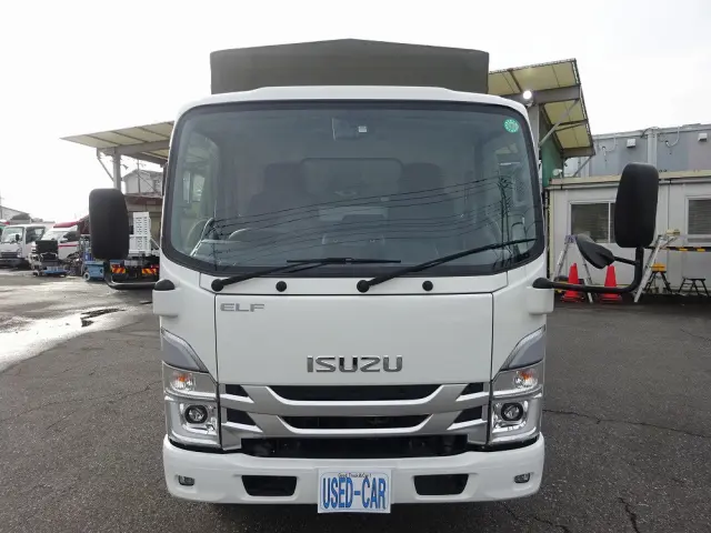 いすゞ エルフ 2RG-NMR88AR(2WD)の写真7