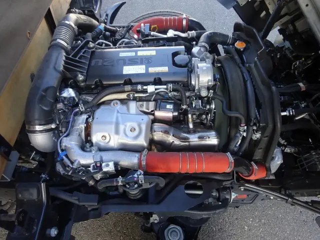 いすゞ エルフ 2RG-NMR88AR(2WD)の写真10