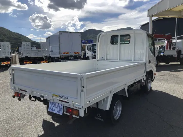 トヨタ ダイナ QDF-KDY221(2WD)の写真2