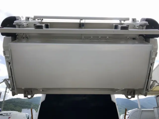 日野 レンジャー 2KG-FC2ABA(2WD)の写真20