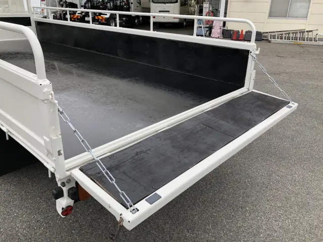 トヨタ ダイナ TKG-XZU655(2WD)の写真16