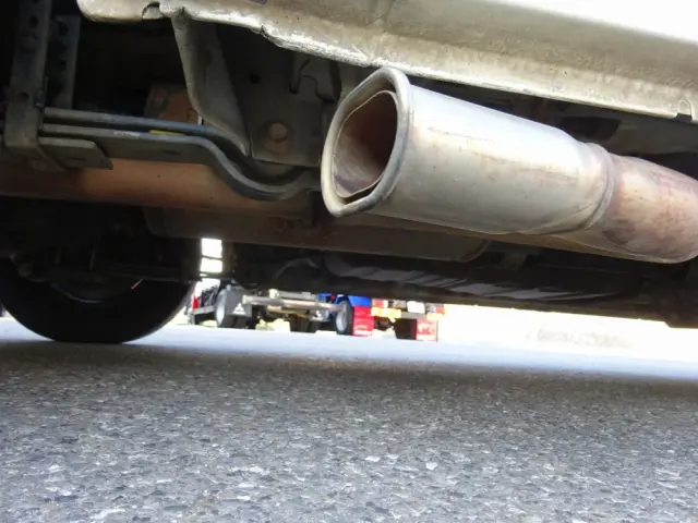 トヨタ ハイエース CBF-TRH226S(4WD)の写真34