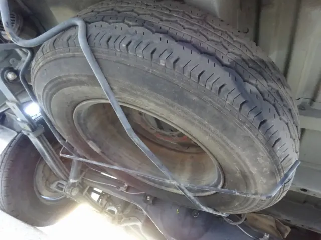 トヨタ ハイエース CBF-TRH226S(4WD)の写真47