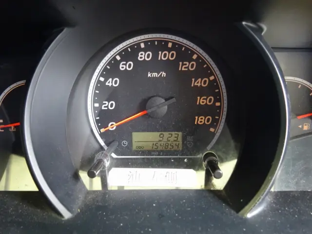 トヨタ ハイエース CBF-TRH226S(4WD)の写真48