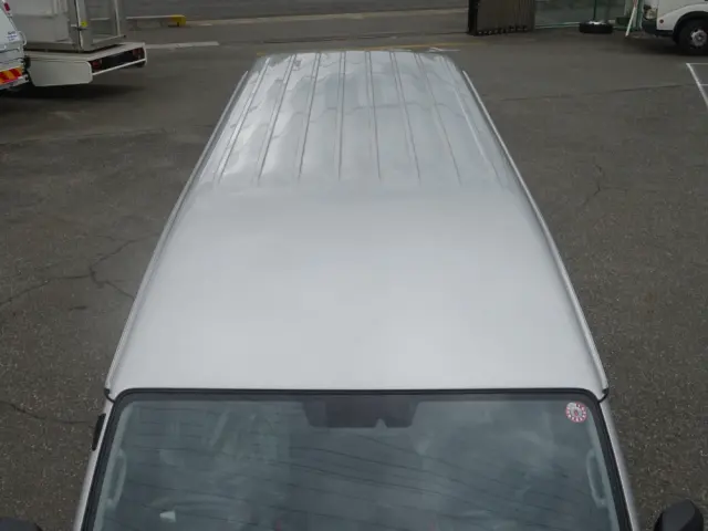 トヨタ ハイエースコミューター 3DF-GDH223B(2WD)の写真43