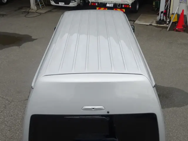 トヨタ ハイエースコミューター 3DF-GDH223B(2WD)の写真44