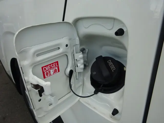 トヨタ ハイエースコミューター 3DF-GDH223B(2WD)の写真31