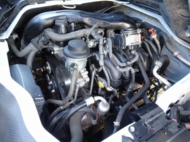 トヨタ ハイエースバン CBF-TRH226S(4WD)の写真10