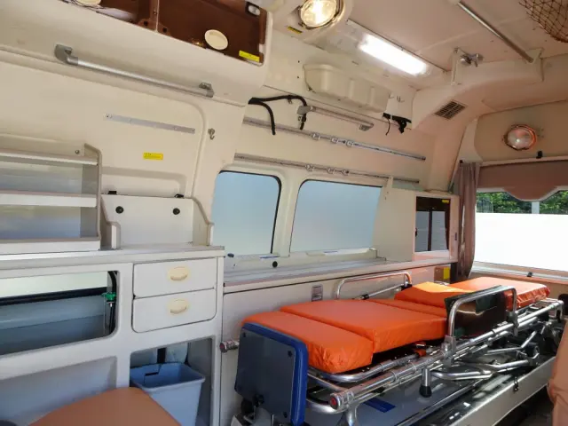 トヨタ ハイエースバン CBF-TRH226S(4WD)の写真23