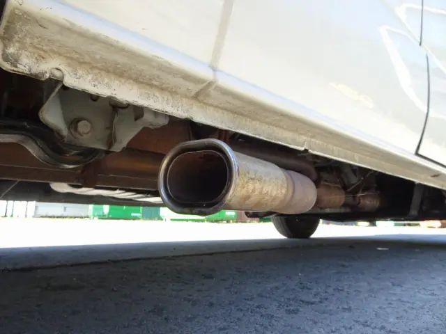 トヨタ ハイエースバン CBF-TRH226S(4WD)の写真37