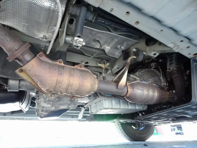 トヨタ ハイエースバン CBF-TRH226S(4WD)の写真38