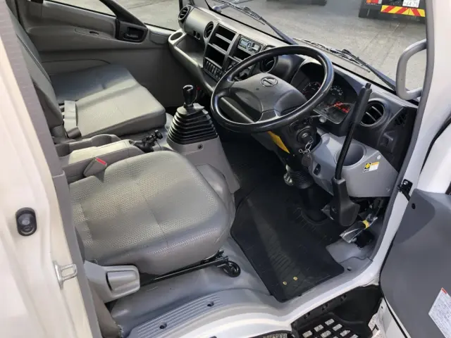 日野 デュトロ 2KG-XZU700X(2WD)の写真4