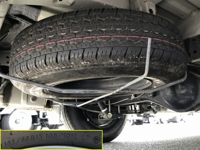 トヨタ ハイエース CBF-TRH226S(4WD)の写真47