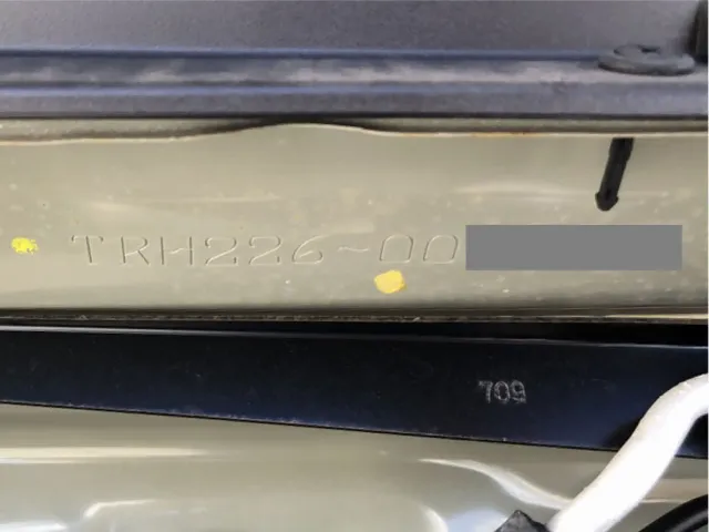 トヨタ ハイエース CBF-TRH226S(4WD)の写真50