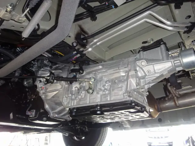 トヨタ ハイエースコミューター 3DF-GDH223Bの写真27