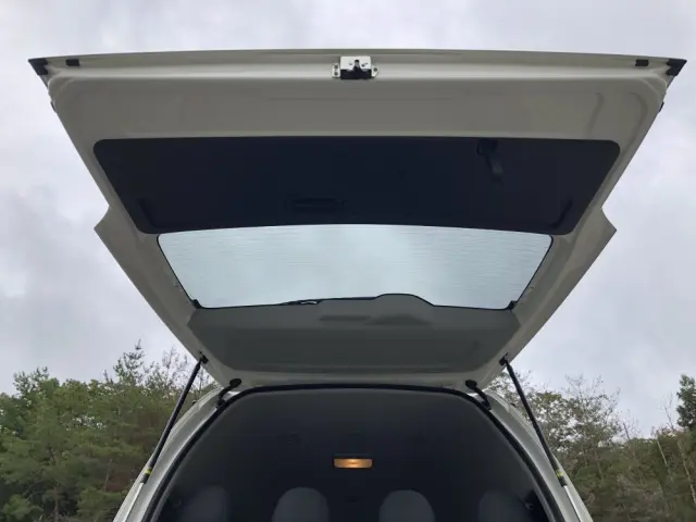 トヨタ ハイエースコミューター 3DF-GDH223B(2WD)の写真15