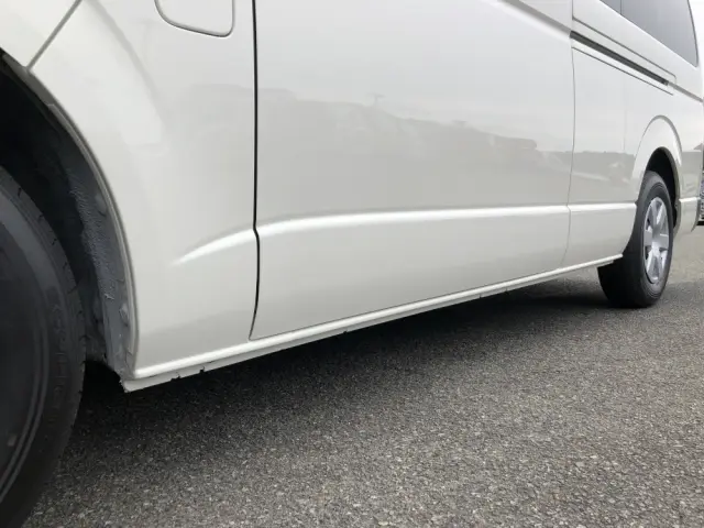 トヨタ ハイエースコミューター 3DF-GDH223B(2WD)の写真27