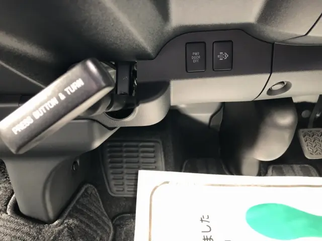 トヨタ ハイエースコミューター 3DF-GDH223B(2WD)の写真42