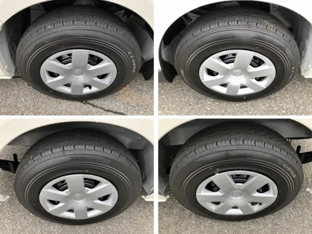 トヨタ ハイエースコミューター 3DF-GDH223B(2WD)の写真46