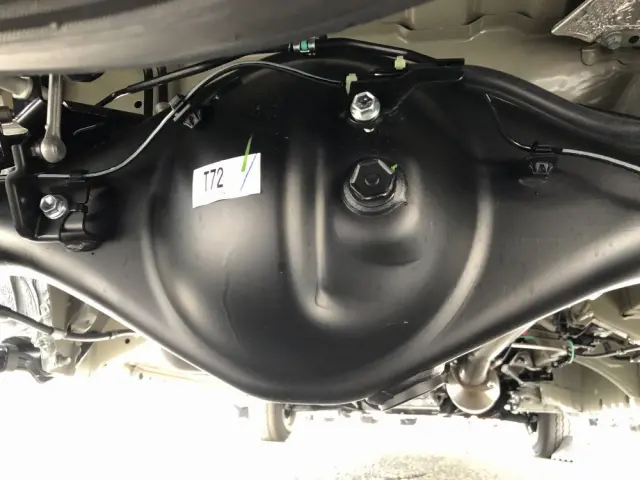 トヨタ ハイエースコミューター 3DF-GDH223B(2WD)の写真9