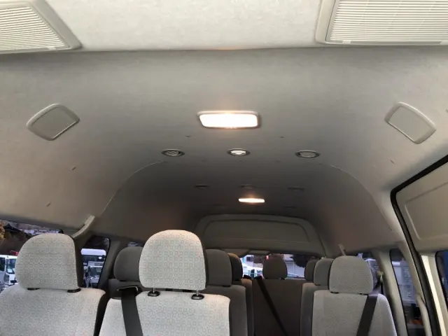 トヨタ ハイエースコミューター 3DF-GDH223B(2WD)の写真20