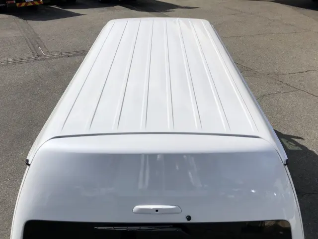 トヨタ ハイエースコミューター 3DF-GDH223B(2WD)の写真28