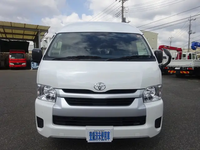 トヨタ ハイエースコミューター 3DF-GDH223B(2WD)の写真7