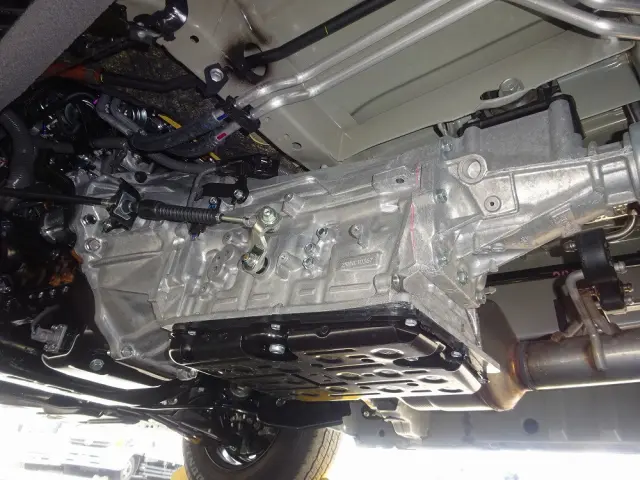 トヨタ ハイエースコミューター 3DF-GDH223B(2WD)の写真29