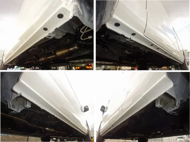 トヨタ ハイエースコミューター 3DF-GDH223B(2WD)の写真30