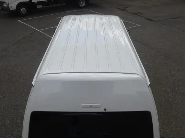 トヨタ ハイエースコミューター 3DF-GDH223B(2WD)の写真45