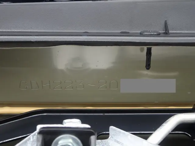 トヨタ ハイエースコミューター 3DF-GDH223B(2WD)の写真49