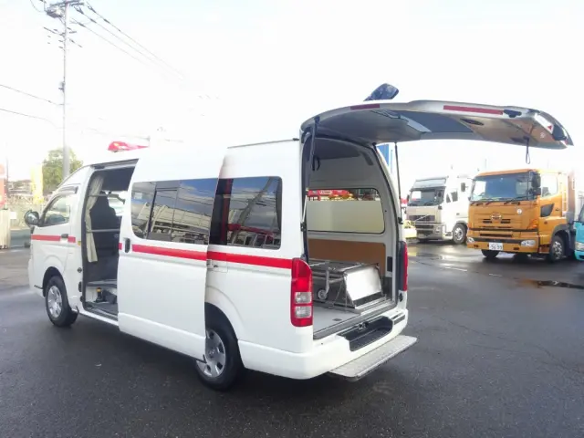 トヨタ その他(トヨタ) CBF-TRH226K(4WD)の写真6