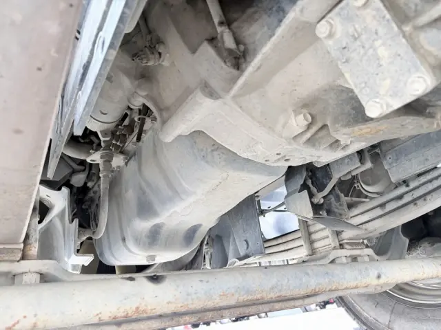 いすゞ ギガ QKG-CXZ77AT(6x4)の写真30