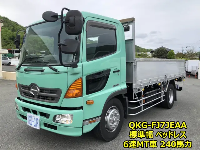 日野 レンジャー QKG-FJ7JEAA(2WD)の写真1
