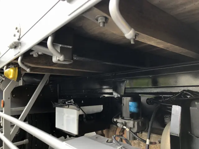 日野 レンジャー QKG-FJ7JEAA(2WD)の写真25