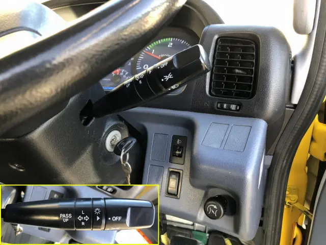 日野 レンジャー ADG-FD7JGWA(2WD)の写真36