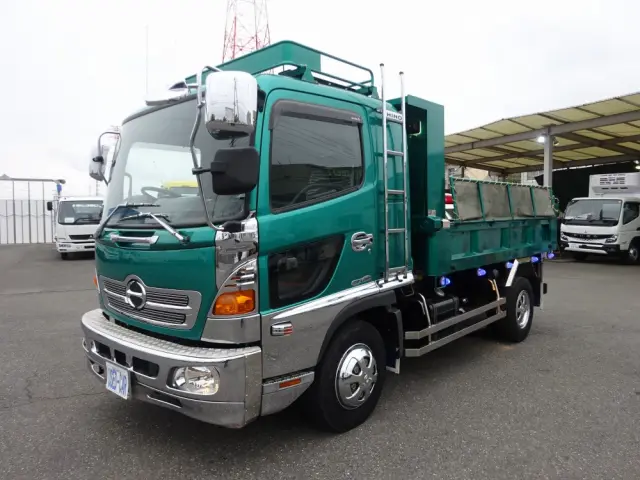 日野 レンジャー TKG-FD7JDAA(2WD)の写真1