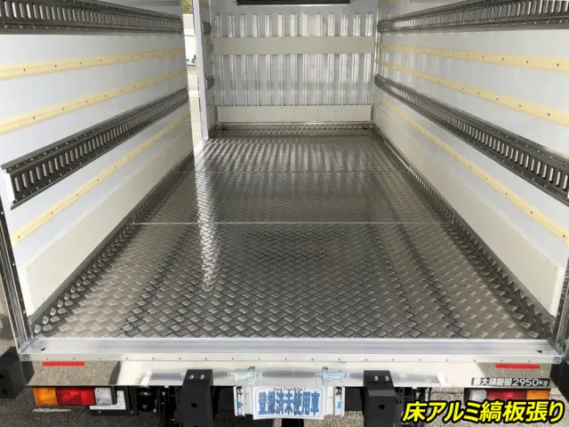 三菱 キャンター 2RG-FEB80(2WD)の写真18