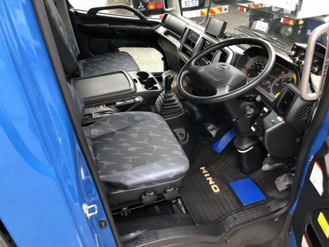 日野 レンジャー QKG-FJ7JGAA(2WD)の写真4