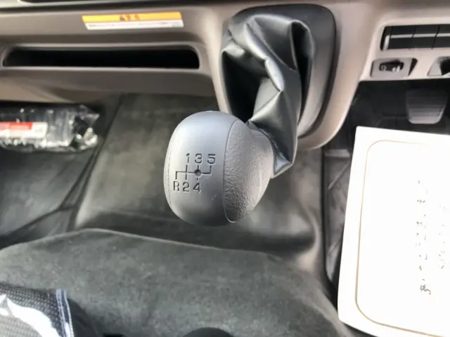 三菱 キャンター 2PG-FEB90(2WD)の写真41